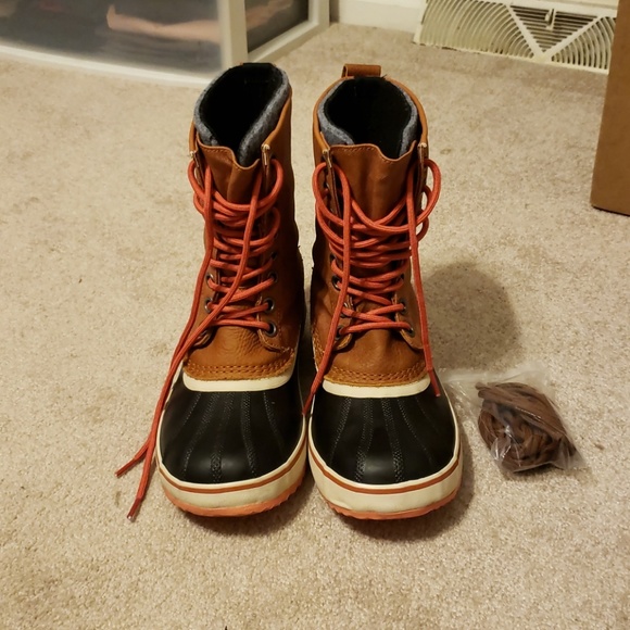 Sorel waterproof duck boots 40 - Picture 8 of 8